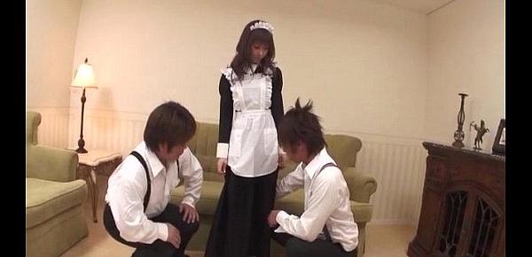  Aiuchi Shiori Japan maid sucks her horny master